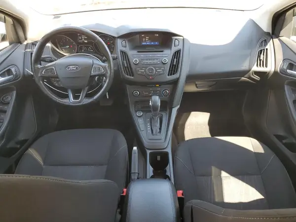 1FADP3K29HL321676 2017 FORD FOCUS - Image 8