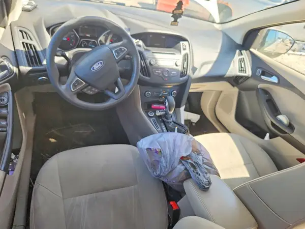 1FADP3K29HL322469 2017 FORD FOCUS - Image 8