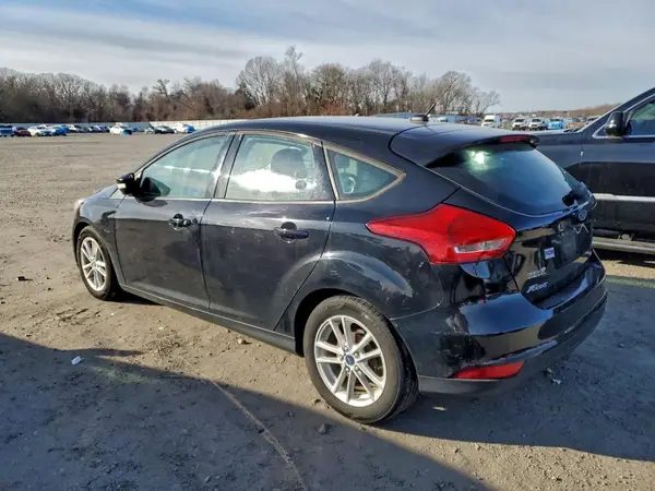 1FADP3K29HL326523 2017 FORD FOCUS - Image 2
