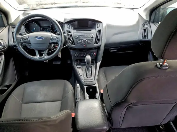 1FADP3K29HL326523 2017 FORD FOCUS - Image 8