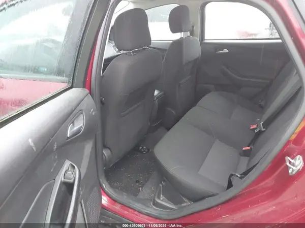 1FADP3K29HL344486 2017 FORD FOCUS - Image 8