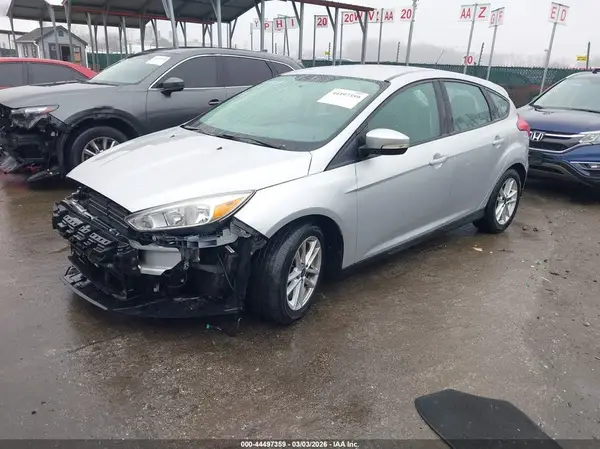 1FADP3K29HL346495 2017 FORD FOCUS - Image 2