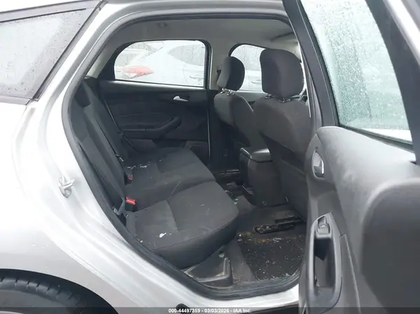 1FADP3K29HL346495 2017 FORD FOCUS - Image 8