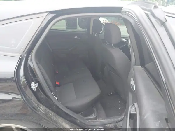 1FADP3K29JL210227 2018 FORD FOCUS - Image 8