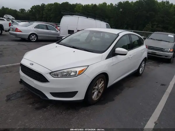 1FADP3K29JL226251 2018 FORD FOCUS - Image 2