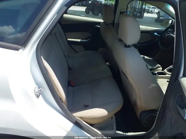 1FADP3K29JL231949 2018 FORD FOCUS - Image 8