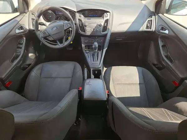1FADP3K29JL237394 2018 FORD FOCUS - Image 8