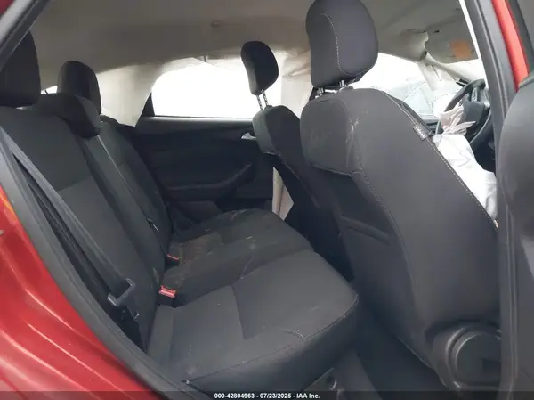 1FADP3K29JL238738 2018 FORD FOCUS - Image 8