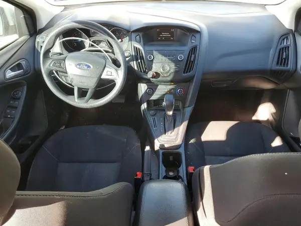 1FADP3K29JL241820 2018 FORD FOCUS - Image 8