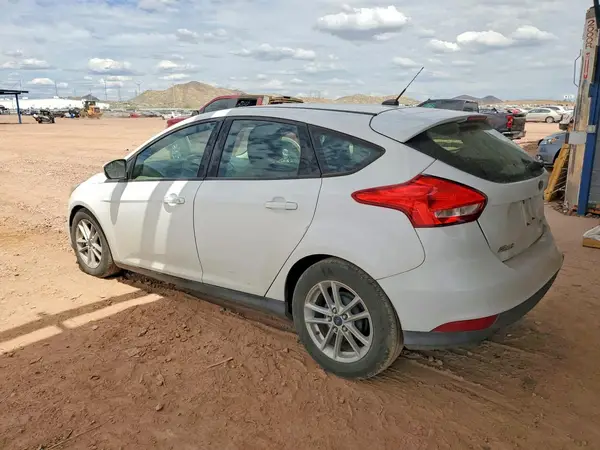 1FADP3K29JL242093 2018 FORD FOCUS - Image 2