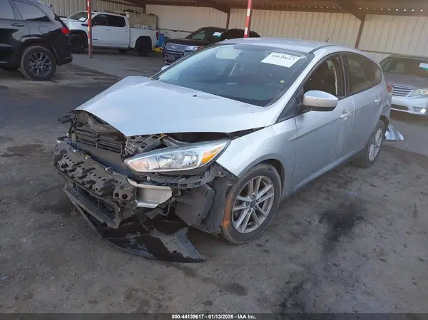 1FADP3K29JL250730 2018 FORD FOCUS - Image 2