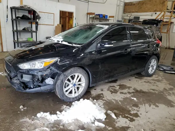 1FADP3K29JL257502 2018 FORD FOCUS - Image 1