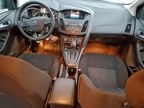 1FADP3K29JL258603 2018 FORD FOCUS - Image 8