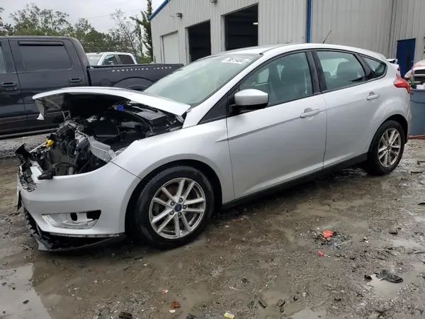 1FADP3K29JL262439 2018 FORD FOCUS - Image 1