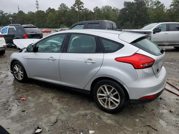 1FADP3K29JL262439 2018 FORD FOCUS - Image 2
