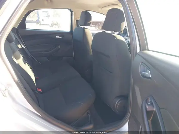 1FADP3K29JL271125 2018 FORD FOCUS - Image 8