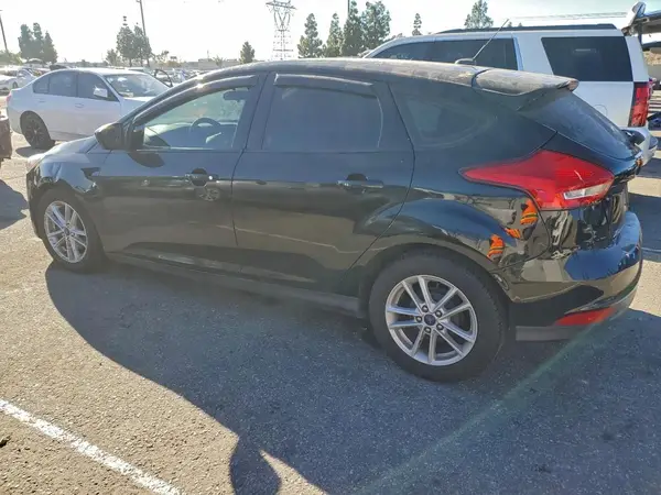 1FADP3K29JL278477 2018 FORD FOCUS - Image 2