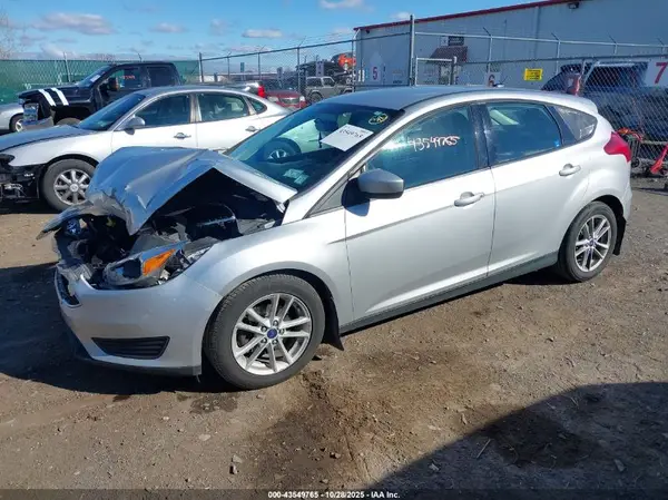 1FADP3K29JL280116 2018 FORD FOCUS - Image 2