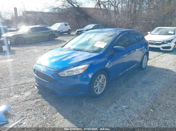 1FADP3K29JL282271 2018 FORD FOCUS - Image 2