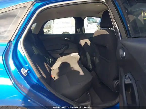 1FADP3K29JL282271 2018 FORD FOCUS - Image 8