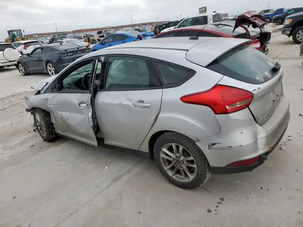 1FADP3K29JL283615 2018 FORD FOCUS - Image 2