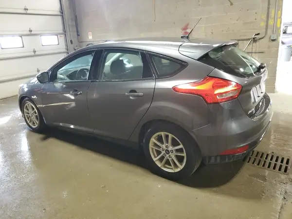 1FADP3K29JL287423 2018 FORD FOCUS - Image 2