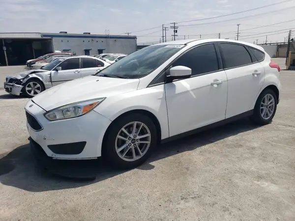 1FADP3K29JL287647 2018 FORD FOCUS - Image 1