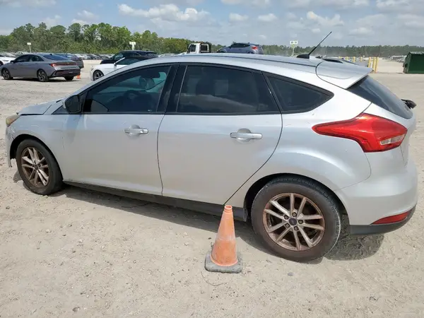 1FADP3K29JL288328 2018 FORD FOCUS - Image 2