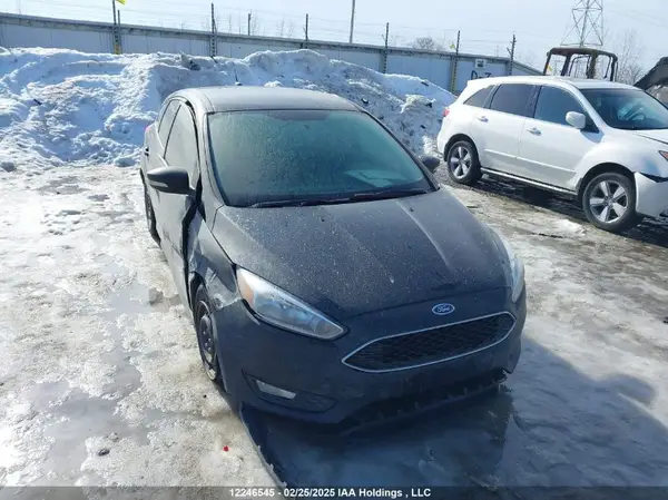 1FADP3K29JL296820 2018 FORD FOCUS - Image 1