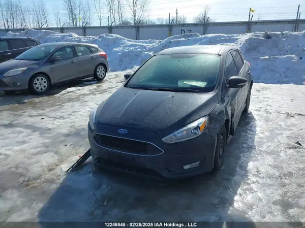 1FADP3K29JL296820 2018 FORD FOCUS - Image 2