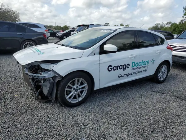 1FADP3K29JL308318 2018 FORD FOCUS - Image 1
