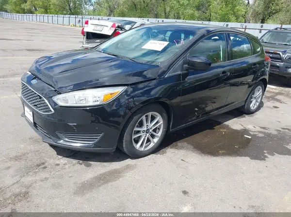 1FADP3K29JL311185 2018 FORD FOCUS - Image 2