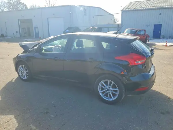 1FADP3K29JL316046 2018 FORD FOCUS - Image 2
