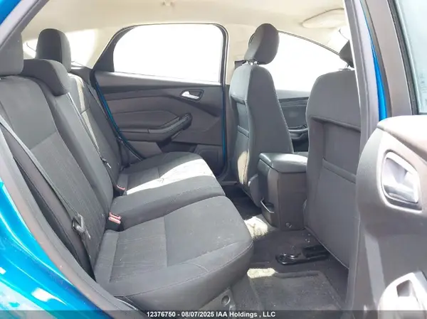 1FADP3K2XGL200380 2016 FORD FOCUS - Image 8