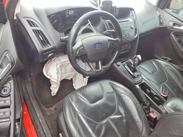 1FADP3K2XGL206048 2016 FORD FOCUS - Image 8