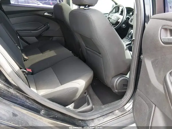 1FADP3K2XGL214182 2016 FORD FOCUS - Image 8