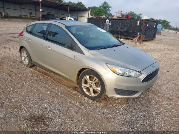 1FADP3K2XGL216532 2016 FORD FOCUS - Image 1