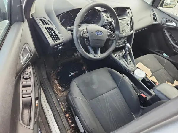 1FADP3K2XGL216949 2016 FORD FOCUS - Image 8