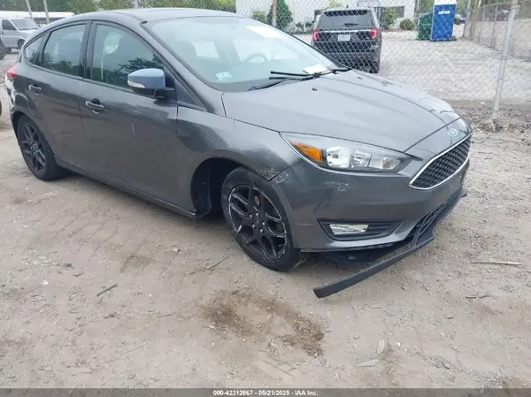 1FADP3K2XGL218717 2016 FORD FOCUS - Image 1