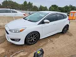 1FADP3K2XGL229121 2016 FORD FOCUS