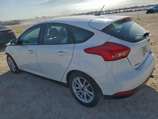 1FADP3K2XGL239339 2016 FORD FOCUS - Image 2