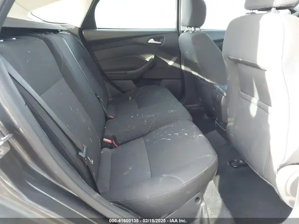 1FADP3K2XGL246873 2016 FORD FOCUS - Image 8