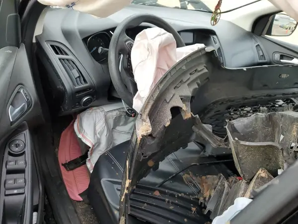 1FADP3K2XGL263740 2016 FORD FOCUS - Image 8