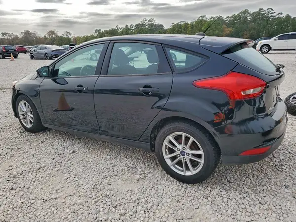 1FADP3K2XGL270333 2016 FORD FOCUS - Image 2