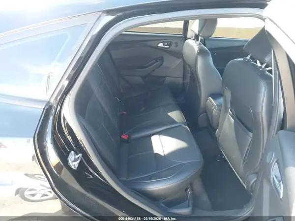 1FADP3K2XGL276200 2016 FORD FOCUS - Image 8