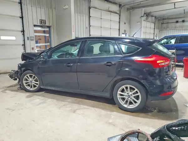 1FADP3K2XGL285785 2016 FORD FOCUS - Image 2