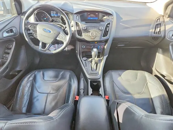 1FADP3K2XGL285947 2016 FORD FOCUS - Image 8