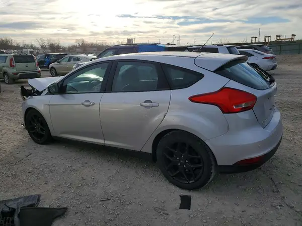 1FADP3K2XGL286211 2016 FORD FOCUS - Image 2