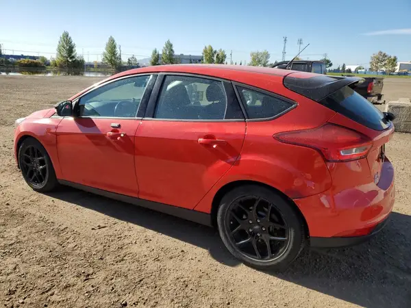 1FADP3K2XGL287083 2016 FORD FOCUS - Image 2
