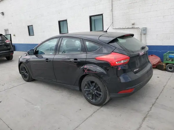 1FADP3K2XGL289237 2016 FORD FOCUS - Image 2